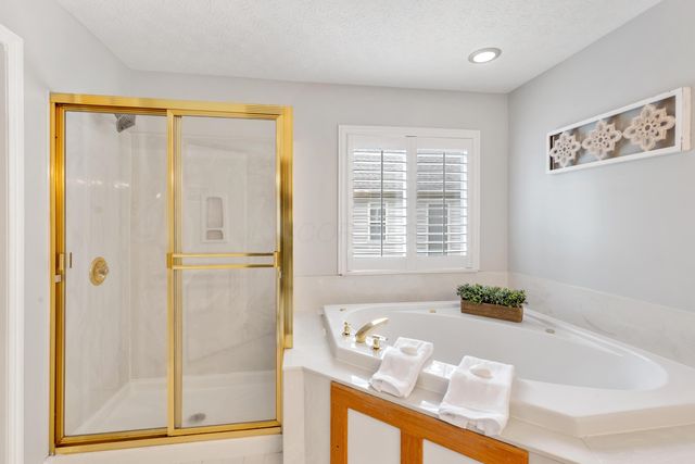 232 Kingsmeadow Lane, Blacklick, OH 43004