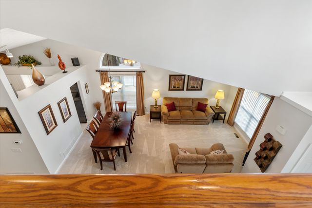 232 Kingsmeadow Lane, Blacklick, OH 43004