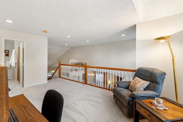 232 Kingsmeadow Lane, Blacklick, OH 43004