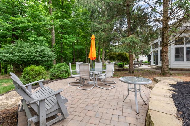 232 Kingsmeadow Lane, Blacklick, OH 43004