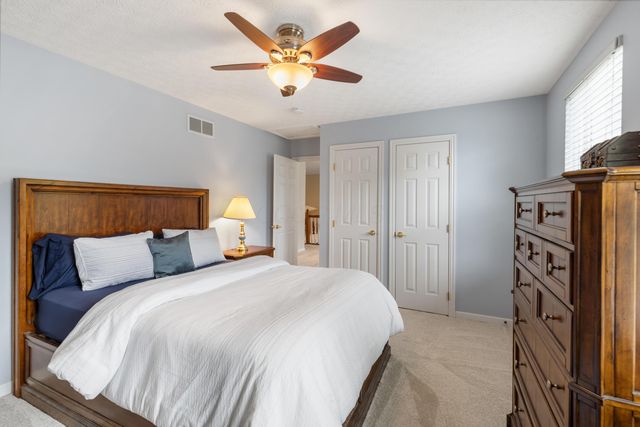 232 Kingsmeadow Lane, Blacklick, OH 43004