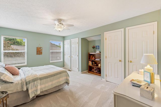 232 Kingsmeadow Lane, Blacklick, OH 43004