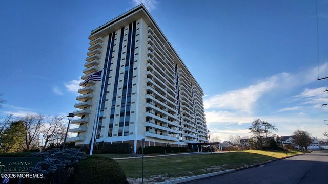 1 Channel Drive 813, Monmouth Beach, NJ 07750