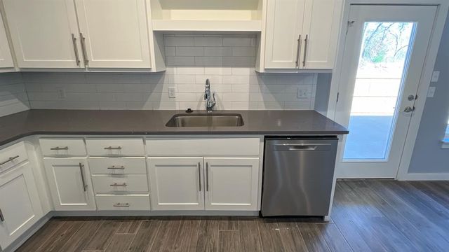 424 Remington Avenue, Jones, OK 73049