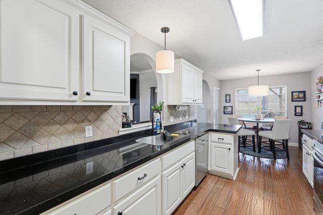 1630 Hosta, Conway, AR 72034