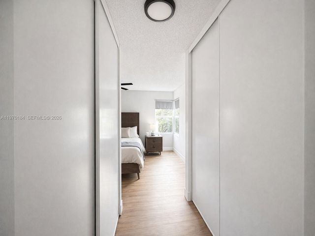 10708 NW 12th Mnr, Plantation, FL 33322