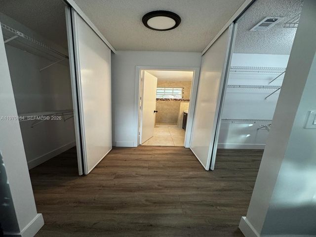 10708 NW 12th Mnr, Plantation, FL 33322