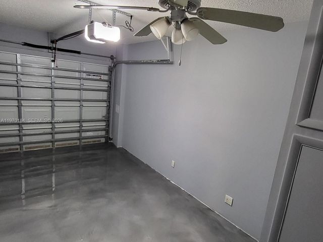 10708 NW 12th Mnr, Plantation, FL 33322