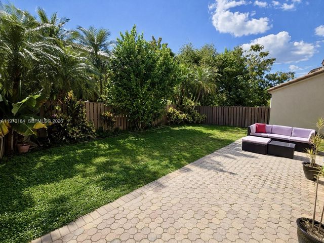 10708 NW 12th Mnr, Plantation, FL 33322