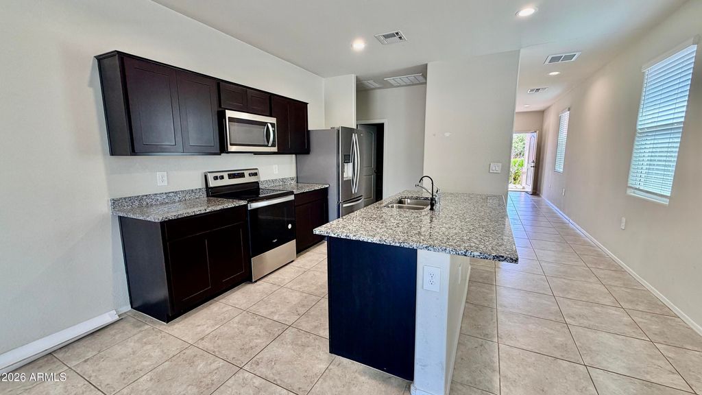 35433 W SAN ALVAREZ Avenue, Maricopa, AZ 85138 — photo 4