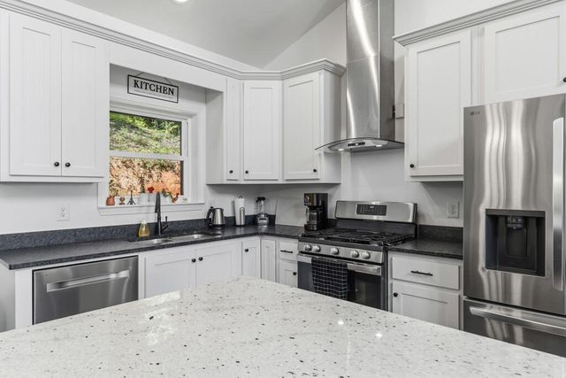 579 Overlook Circle, Young Harris, GA 30582