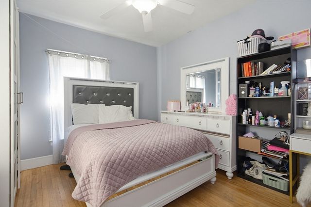 38 Oberlin St, Worcester, MA 01610