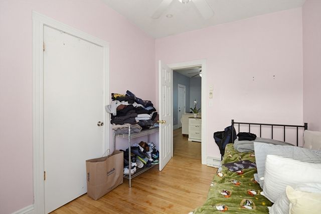 38 Oberlin St, Worcester, MA 01610
