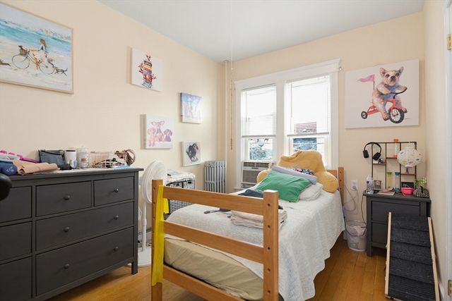 38 Oberlin St, Worcester, MA 01610