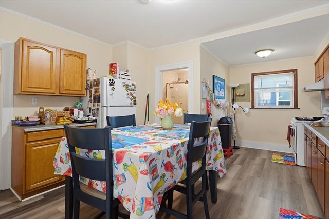 38 Oberlin St, Worcester, MA 01610