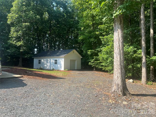245 Jermane Road, New London, NC 28127