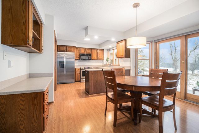 1677 Pond Shore Drive, Pittsfield Charter Twp, MI 48108