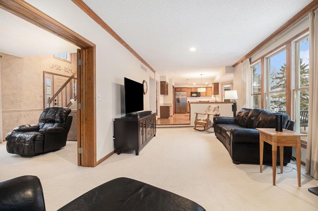 1677 Pond Shore Drive, Pittsfield Charter Twp, MI 48108