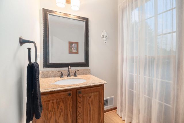 1677 Pond Shore Drive, Pittsfield Charter Twp, MI 48108