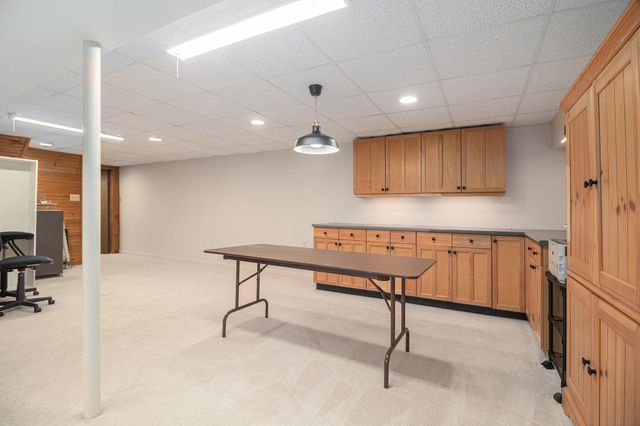 1677 Pond Shore Drive, Pittsfield Charter Twp, MI 48108