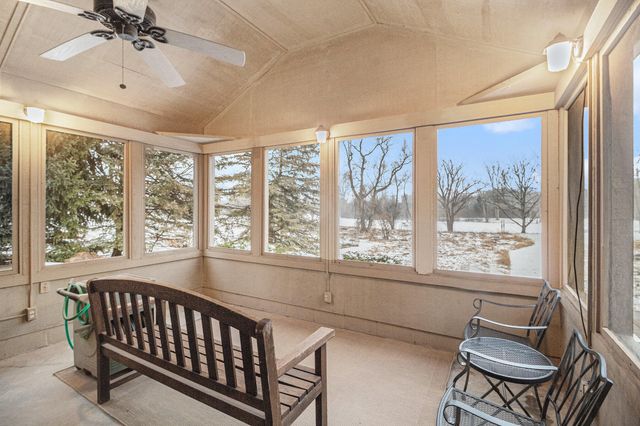 1677 Pond Shore Drive, Pittsfield Charter Twp, MI 48108