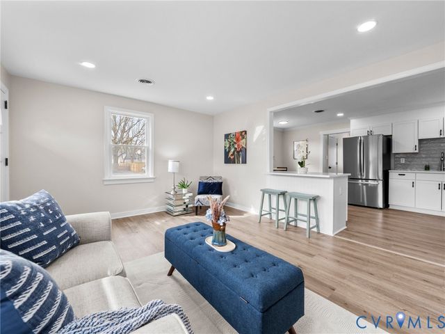 4826 Belle Glade Dr, Richmond, VA 23230