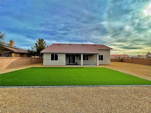 6660 Stubblefield Drive, Pahrump, NV 89061