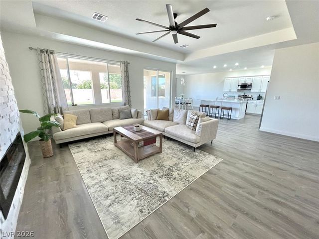 6660 Stubblefield Drive, Pahrump, NV 89061