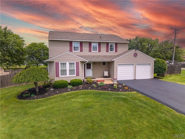 8118 Rizzo Drive, Clay, NY 13041