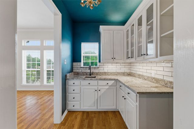 231 Ash Drive, Waxahachie, TX 75165