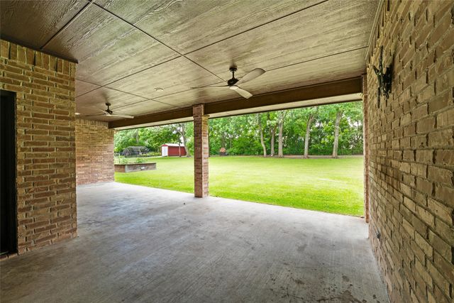 231 Ash Drive, Waxahachie, TX 75165