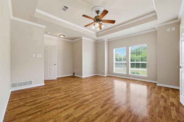 231 Ash Drive, Waxahachie, TX 75165