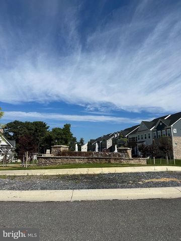 2318 WOODLANDS, Windsor Mill, MD 21244