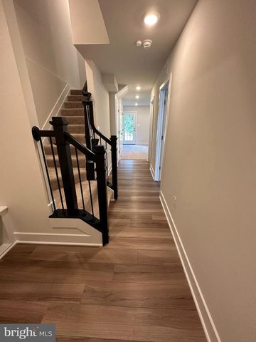 2318 WOODLANDS, Windsor Mill, MD 21244