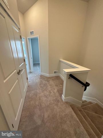 2318 WOODLANDS, Windsor Mill, MD 21244