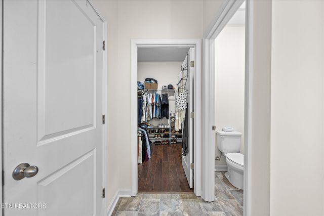832 Mill Creek Drive, Loudon, TN 37774