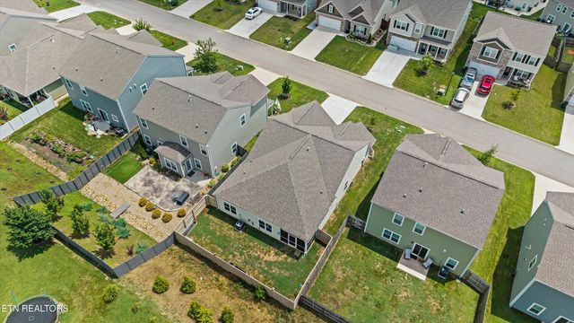 832 Mill Creek Drive, Loudon, TN 37774