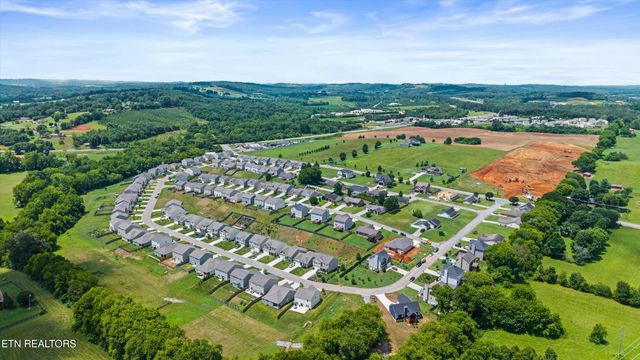 832 Mill Creek Drive, Loudon, TN 37774