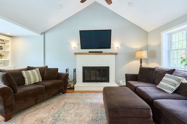 137 Peterson Path, Marshfield, MA 02050