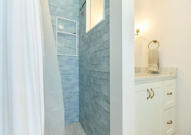 137 Peterson Path, Marshfield, MA 02050