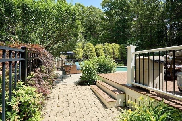 137 Peterson Path, Marshfield, MA 02050