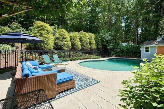 137 Peterson Path, Marshfield, MA 02050