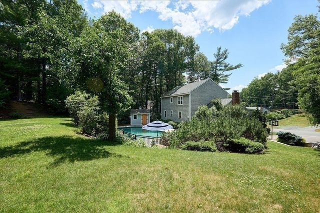 137 Peterson Path, Marshfield, MA 02050