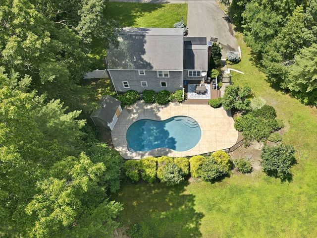 137 Peterson Path, Marshfield, MA 02050