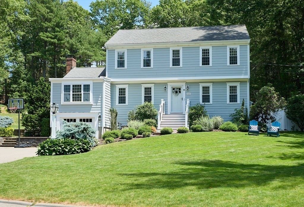 137 Peterson Path, Marshfield, MA 02050