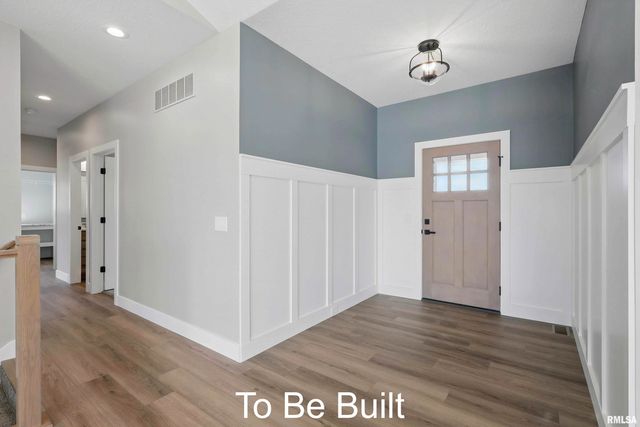 1218 S 2ND Street, Eldridge, IA 52748