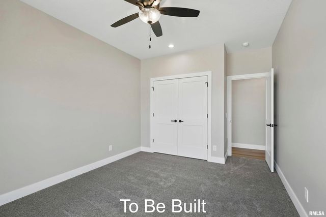 1218 S 2ND Street, Eldridge, IA 52748