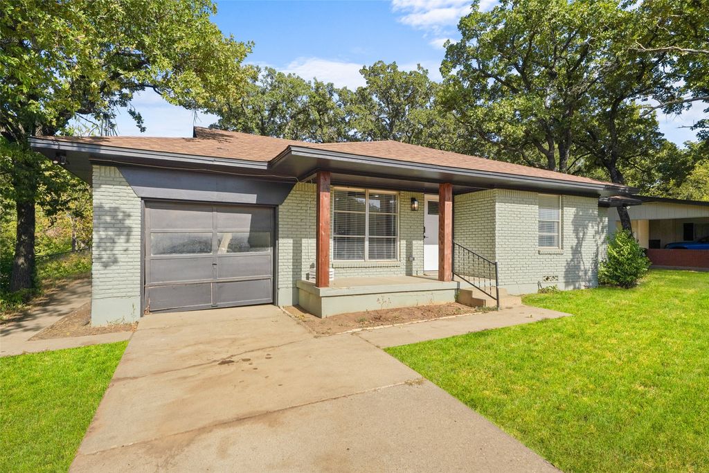1905 Jacqueline Drive, Denton, TX 76205 — exterior
