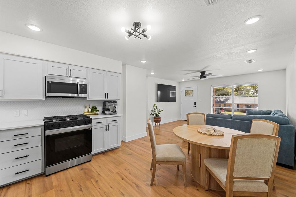 1905 Jacqueline Drive, Denton, TX 76205 — photo 2