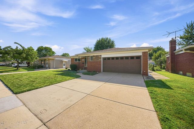 27481 Cosgrove Drive, Warren, MI 48092